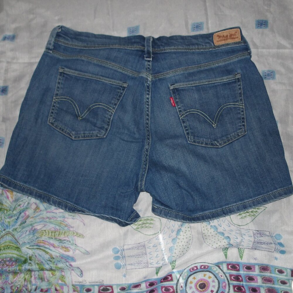 Levi's Shorts